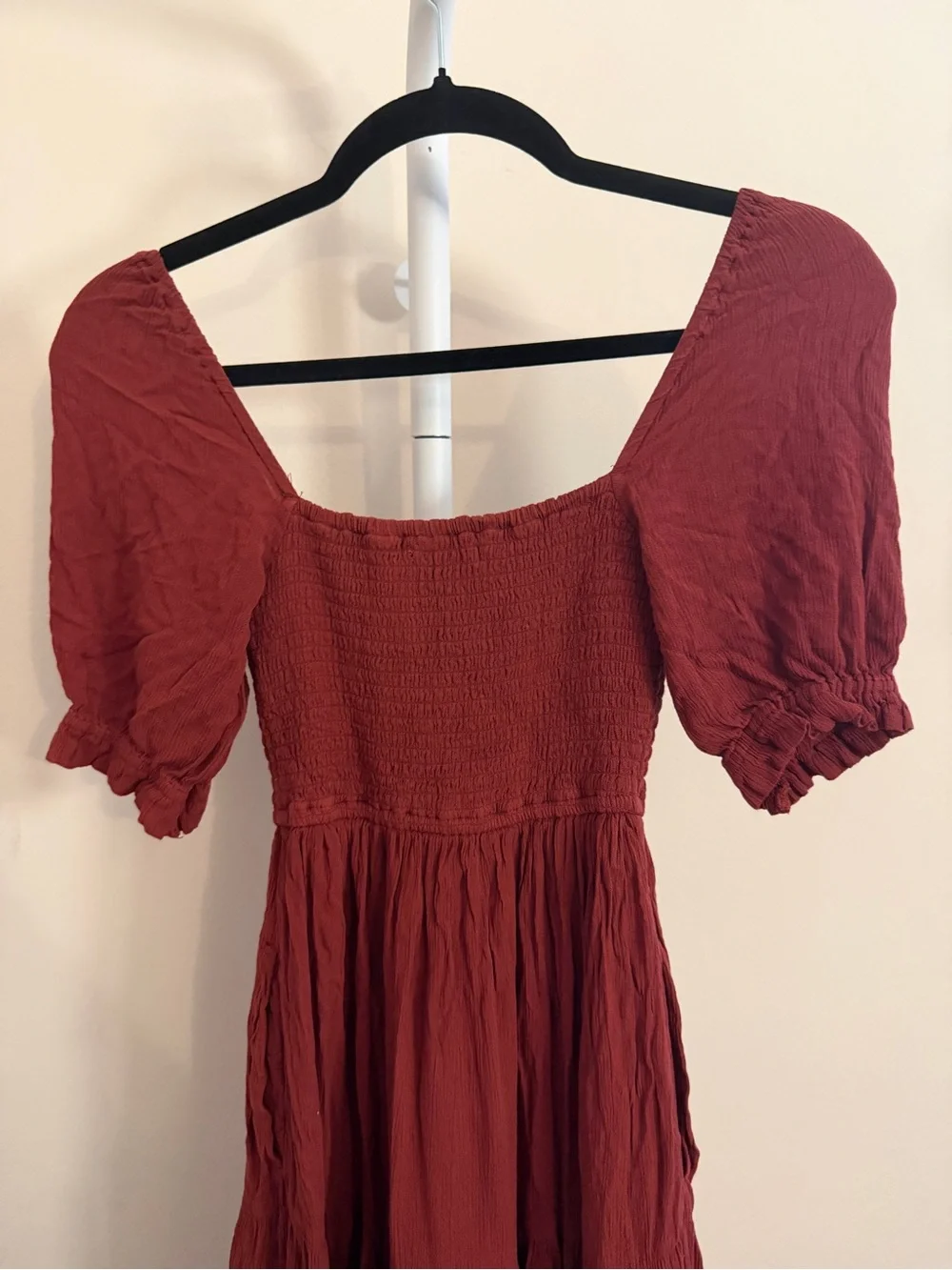abercrombie smocked puff sleeve midi dress Abercrombie & Fitch Puff Sleeve Smocked Maxi Dress